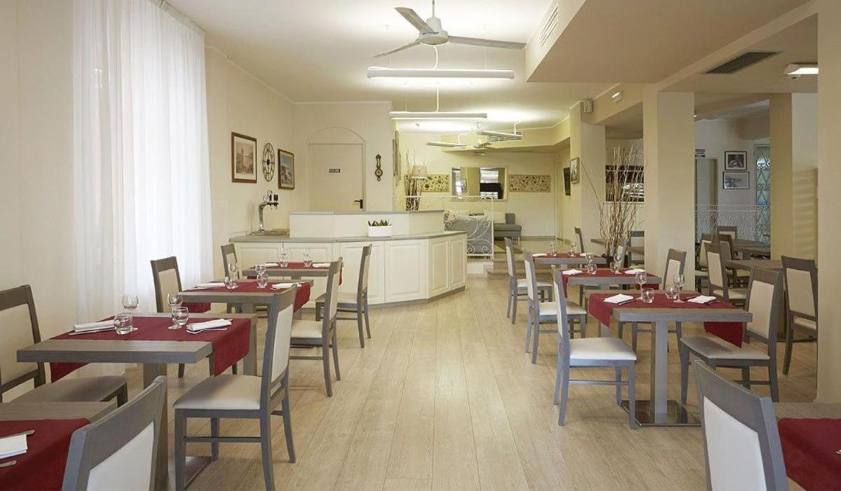 Hotel Villa Sirena ヌマーナ エクステリア 写真