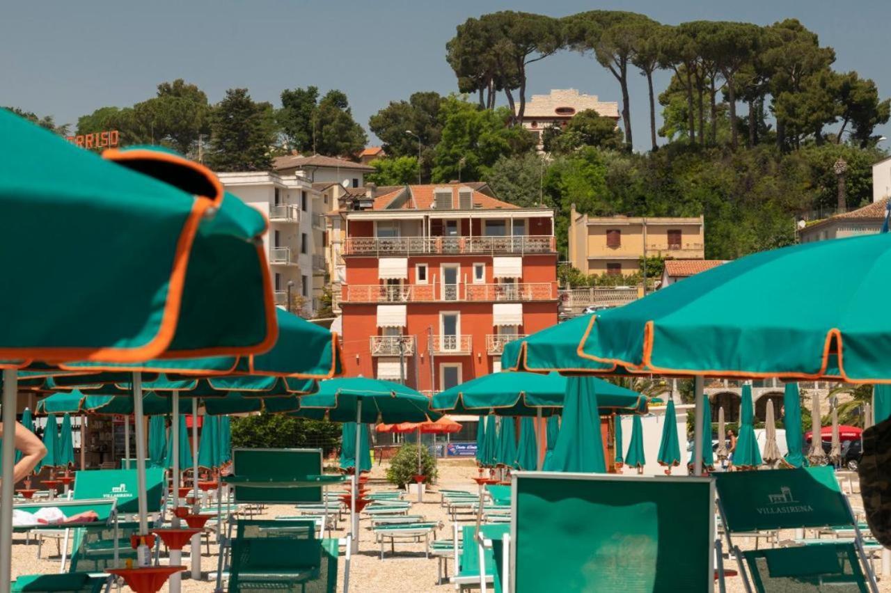 Hotel Villa Sirena ヌマーナ エクステリア 写真